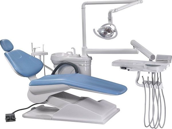 Ghế nha khoa được thiết kế hiện đại, dễ thao tác