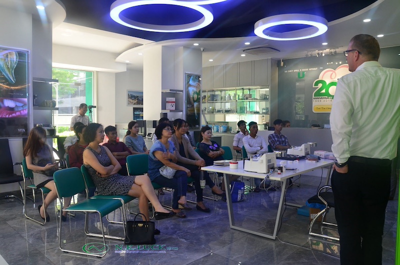 HỘI THẢO VÀ THỰC HÀNH KỸ THUẬT ÉP KHÍ CỤ VỚI MÁY ÉP ĐA NĂNG MINISTAR S – ĐỨC GIỚI THIỆU PHẦN MỀM CA – PHIÊN BẢN 3D MỚI NHẤT