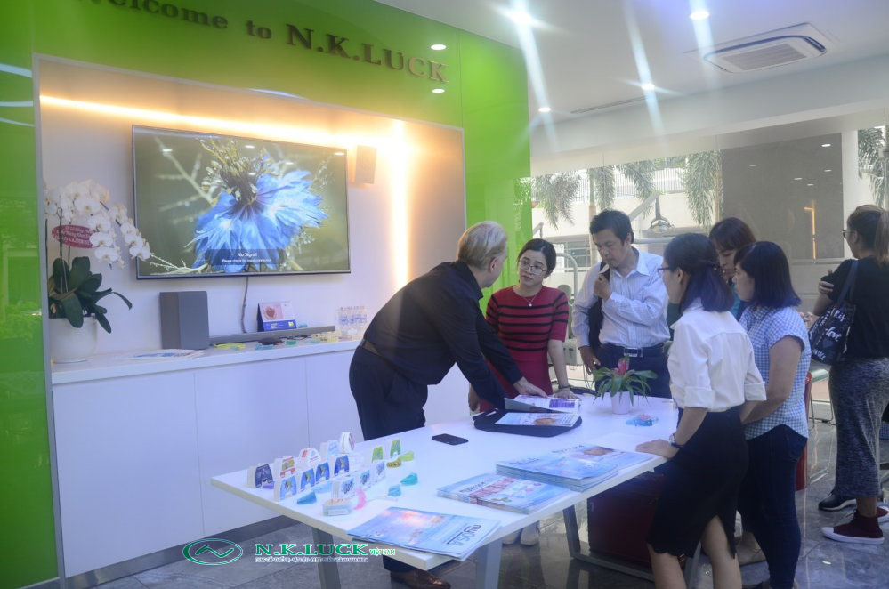 THUYẾT TRÌNH CHUYÊN ĐỀ HỆ THỐNG TIỀN CHỈNH NHA TRAINER VÀ KHÍ CỤ CHỨC NĂNG MRC DÀNH CHO TRẺ ĐANG LỚN