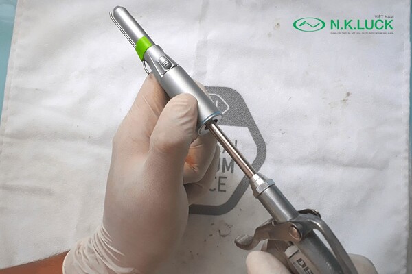 Phương pháp làm sạch thủ công cho dụng cụ Phương pháp làm sạch thủ công cho dụng cụ