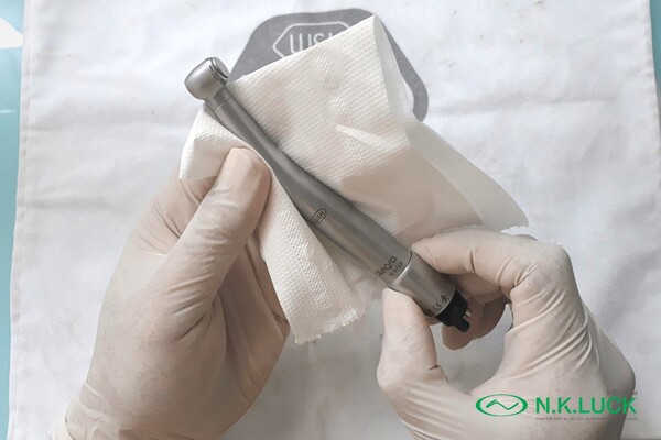 Thực hiện sấy khô dụng cụ Thực hiện sấy khô dụng cụ