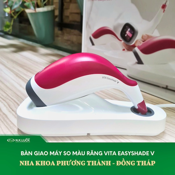 Bàn Giao Thiết Bị So Màu Răng KTS Vita Easyshade Tại Nha Khoa Phương Thành – Đồng Tháp